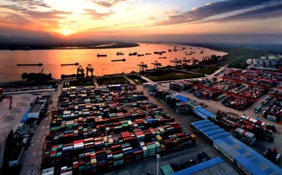 武漢陽(yáng)邏港進(jìn)口清關(guān)公司哪家好？武漢報(bào)關(guān)公司