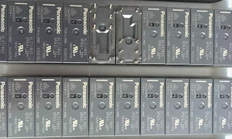 1598234458251826.jpg 進口繼電器報關(guān)