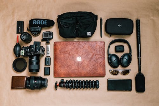 1644401446735942.jpg 深圳電子產(chǎn)品進口清關_副本.jpg