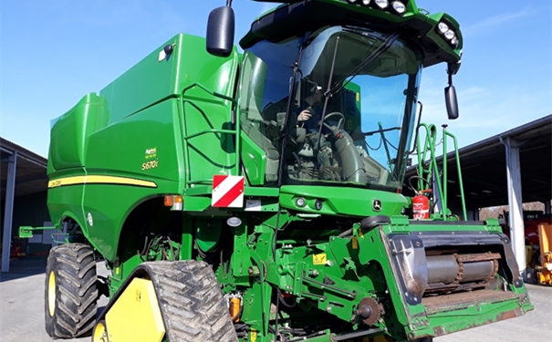 1626775261257954.jpg 二手農用收割機_副本.jpg