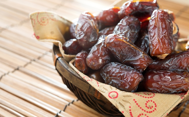 進口干椰棗清關(guān)注意事項有哪些? 進口干椰棗清關(guān)