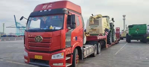 1641554846458667.jpg 收割機進口報關(guān)2-3天無憂順利完成,誰人不動心_副本.jpg